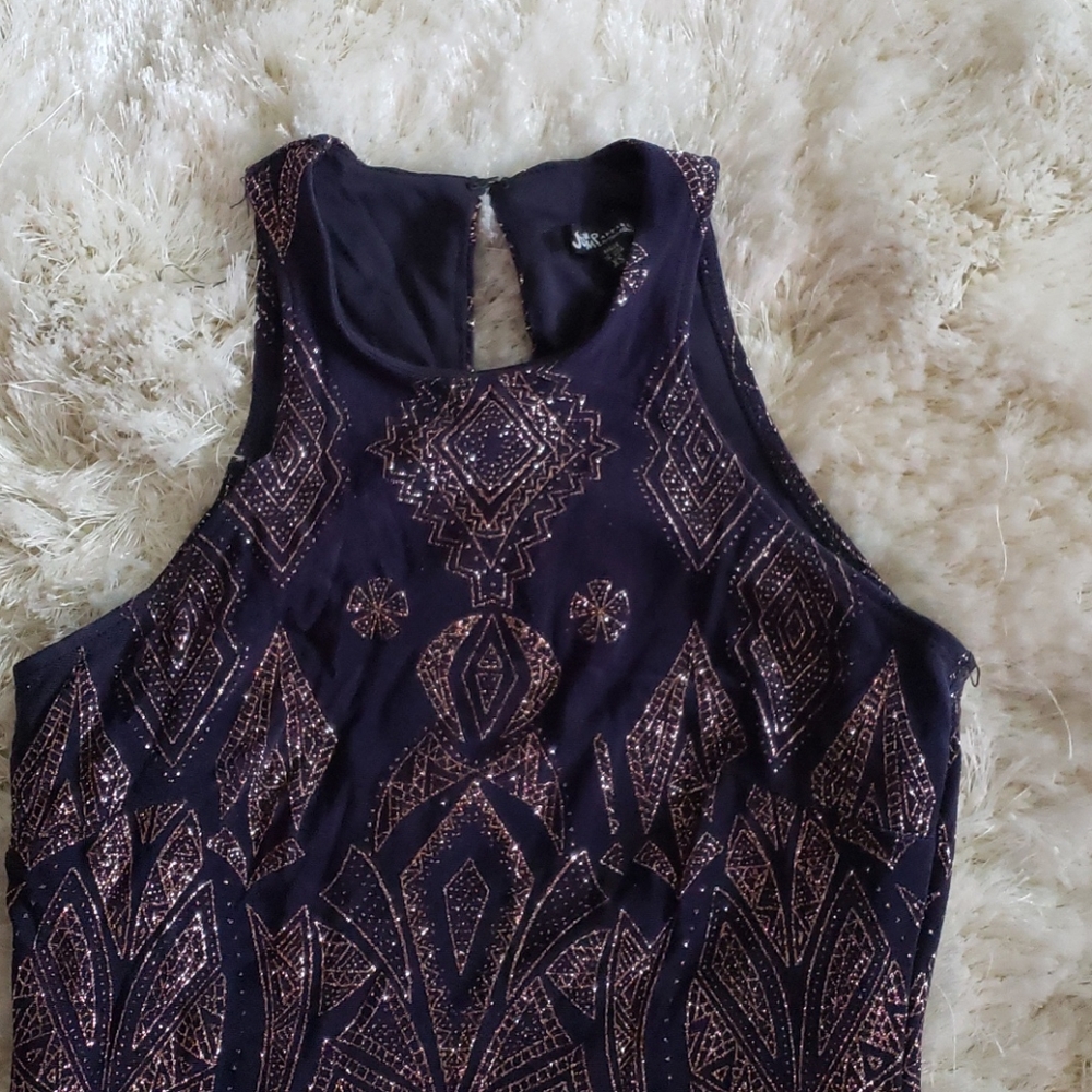 Dress - Picture 2 of 4